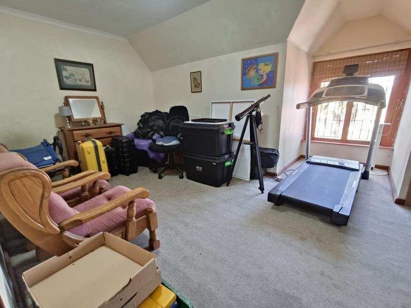 4 Bedroom Property for Sale in Door De Kraal Western Cape